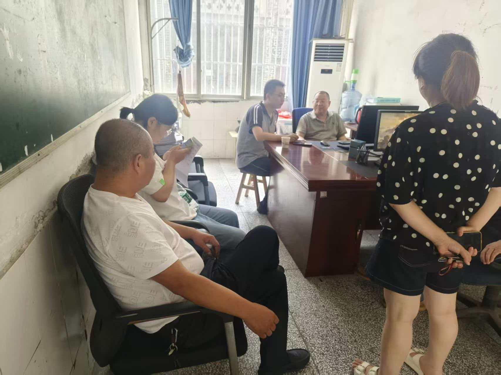 图片2.png 图片2.png